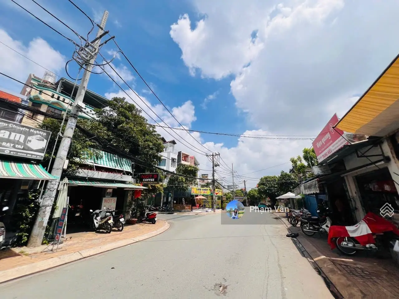 Bao giá toàn trung tâm Thủ Đức - Nhà kiên cố 1T2L ô tô đậu trong sân - 65m2 - vuông vức - hoàn công