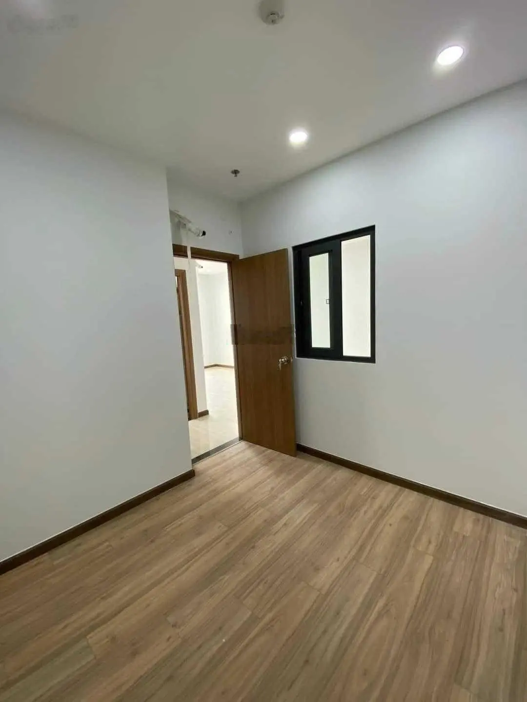 Ngộp ngân hàng, chính chủ cần bán căn Bcons Green View 2PN 2WC 52m giá cắt lỗ chỉ 1,5 tỷ