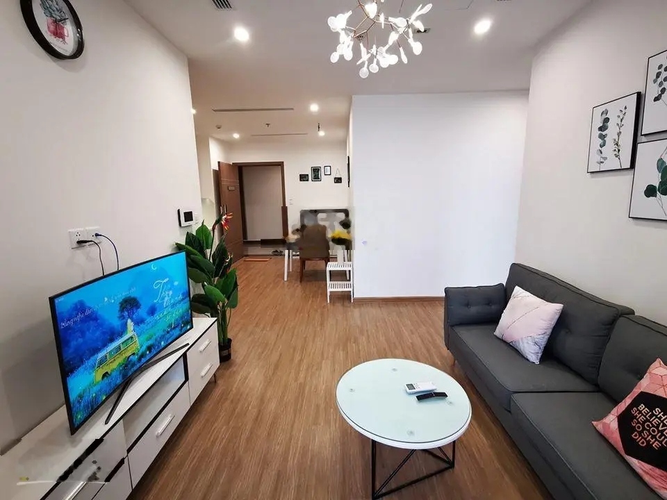 Sẵn hợp đồng thuê - Bán căn hộ 1 phòng ngủ, ban công Đông Nam Vinhomes Skylake (trục S1.05)