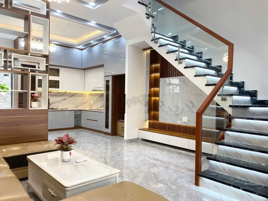 🔶Hot.. nhà hiện đại, Nhà SHR 🔶gần Phú Mỹ Hưng🔶
