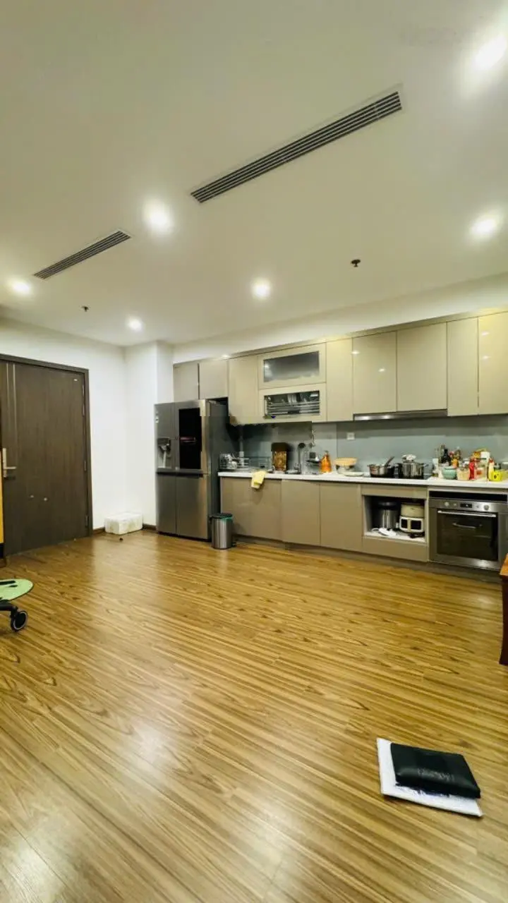 Chính chủ bán căn hộ 4PN 3WC mặt đường Phạm Hùng tiện ích ngập tràn