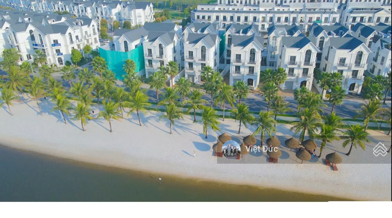 Chính chủ cần bán một chiếc Biệt thự đơn lập view hồ ngọc trai 24.5ha