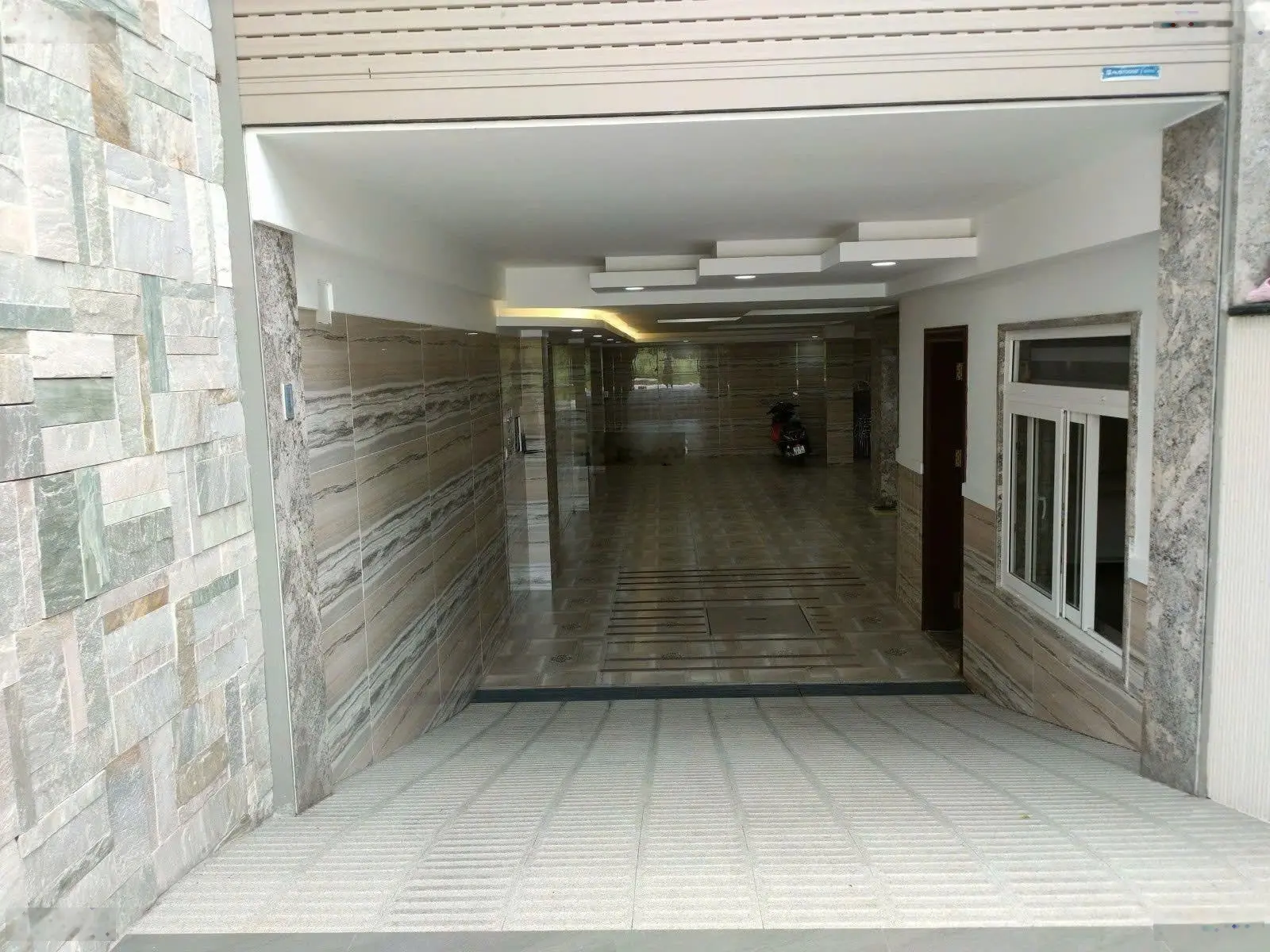 Bán biệt thự 160m2 (8x20)m, 5T BTCT Thạnh Mỹ Lợi, TP Thủ Đức, chính chủ gửi