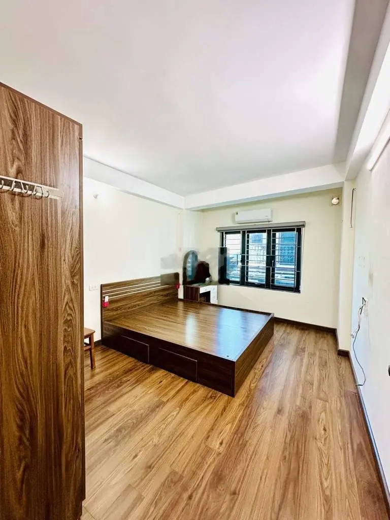 bán nhà thạch bàn 33mx5 tầng full nội thất ở ngay