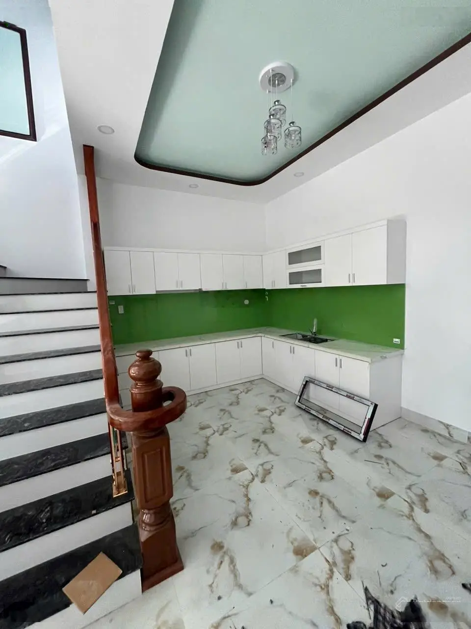 Bán căn nhà đường cây cóc đường ô tô vào tận nhà sổ hồng trao tay