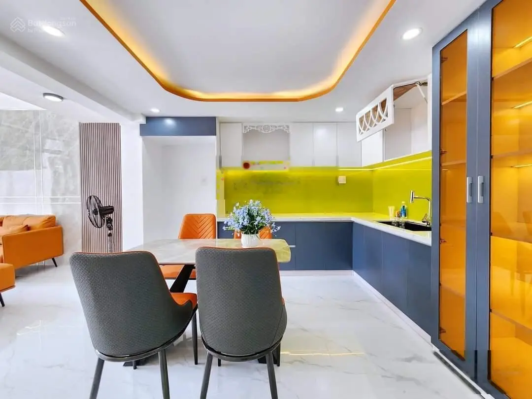 Tìm chủ mới cho căn nhà xinh xắn, đầy đủ tiện ích 100m2, SHR, Đ. Trần Thái Tông, Tân Bình. Giá 4 tỷ