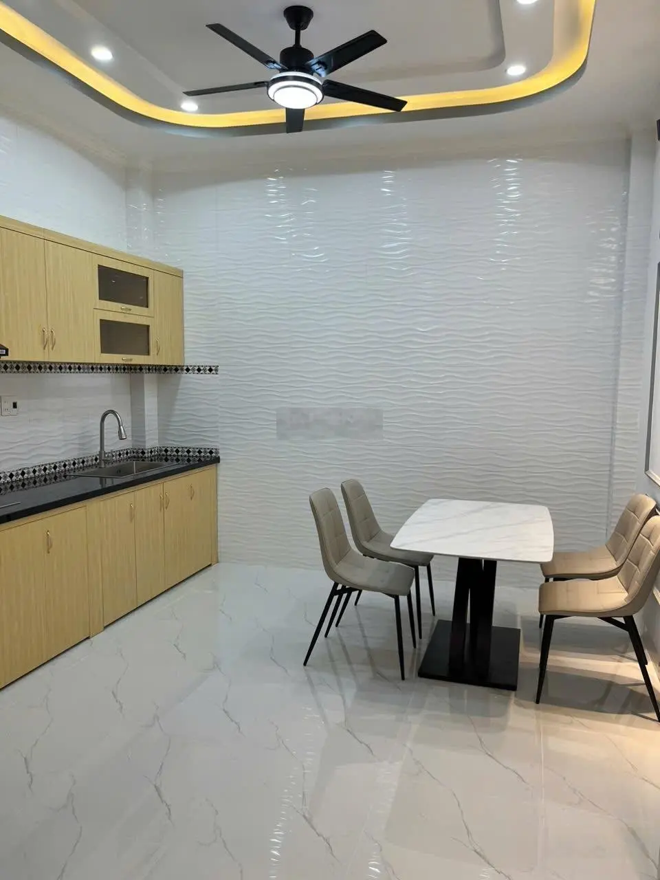 Nhà 2lẩu mới đường dương quản hàm , p5 , gò vấp