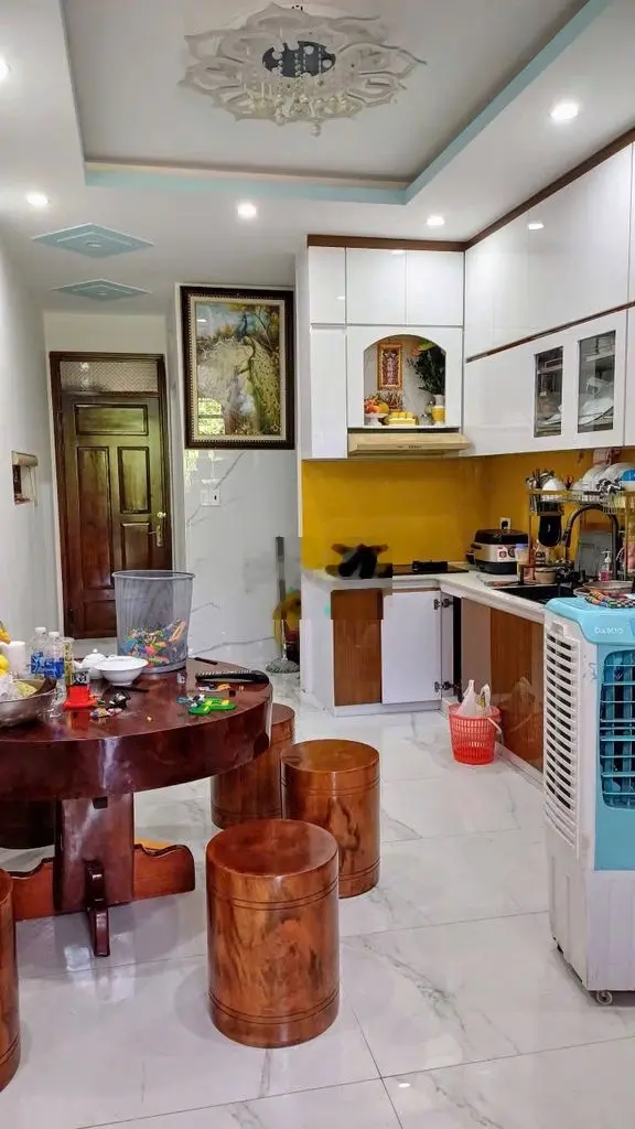Bán Nhà Kiệt Oto Trần Ngọc Sương 8 Phòng Ngủ