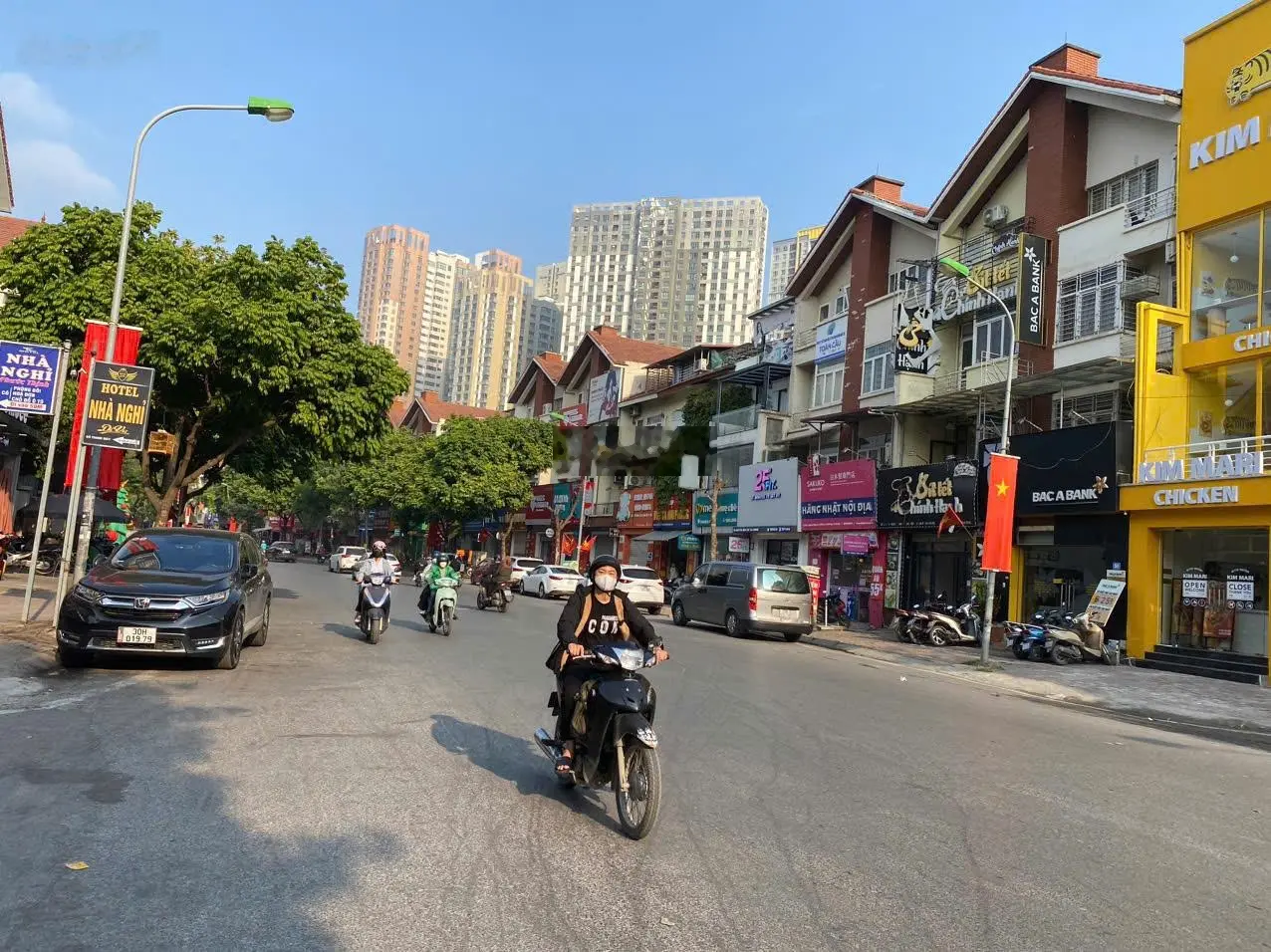 Giảm 4 tỷ bán nhà mặt phố Nguyễn Văn Lộc 165m2, 7 tầng, mặt tiền 9m, 2 thoáng