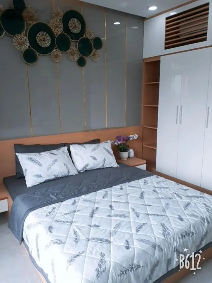 Bán nhà hẻm K300 Q,Tân Bình. DT: 9,2 x 20m, giá chỉ 24 tỷ TL.