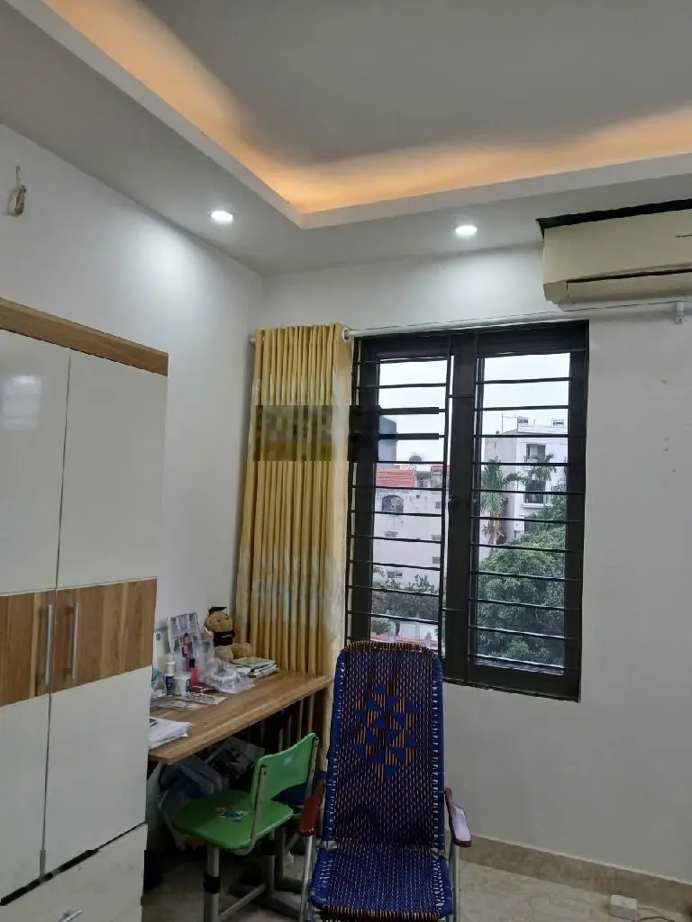 Bán nhà Kiến Hưng - 40,6m2 x 5 tầng MT 4,5m giá 6,2 tỷ