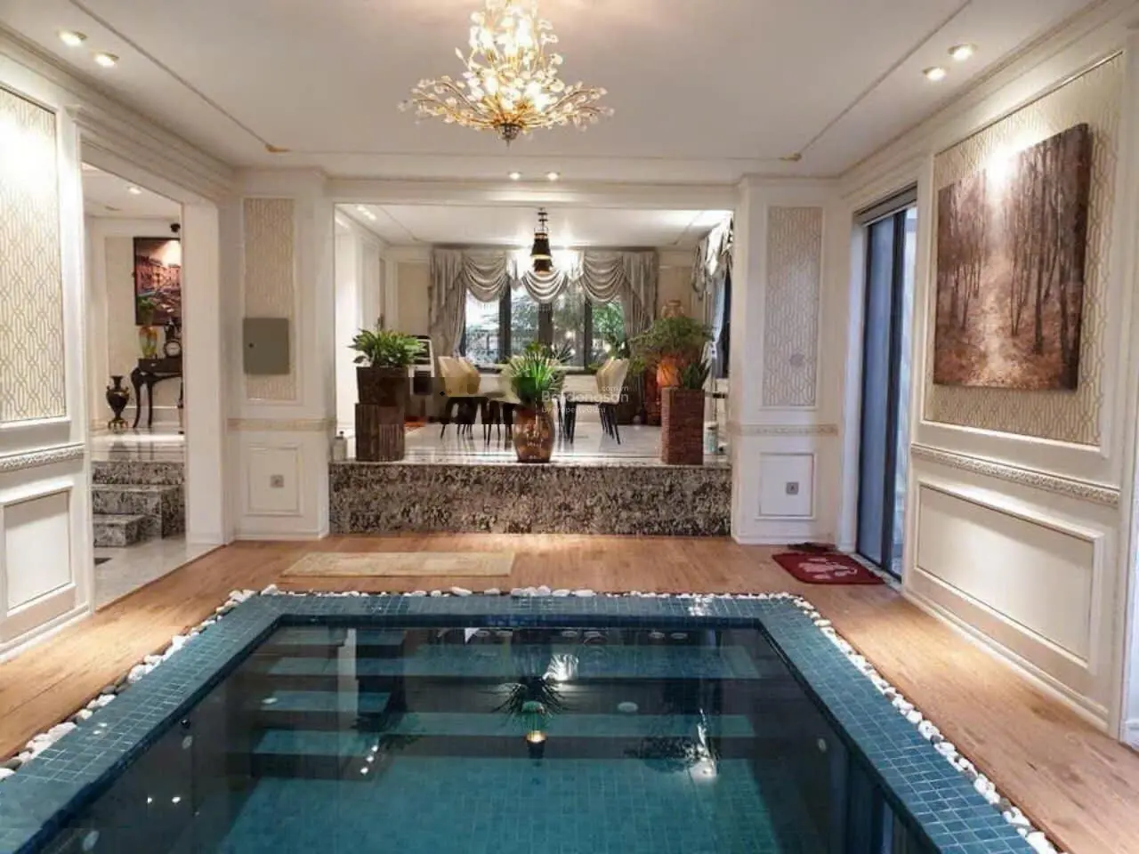 Bán Biệt Thự Nam Thông 3 - Phú Mỹ Hưng, Quận 7. DT 342m2, DTSD 541m2. 5PN , có sân vườn, hầm