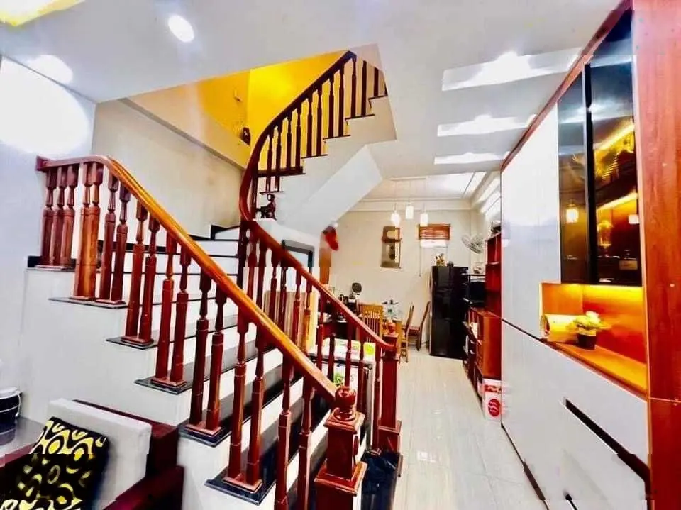 Siêu phẩm phân lô ô tô tránh Nguyễn Xiển 55m2 4tầng 10.2tỷ