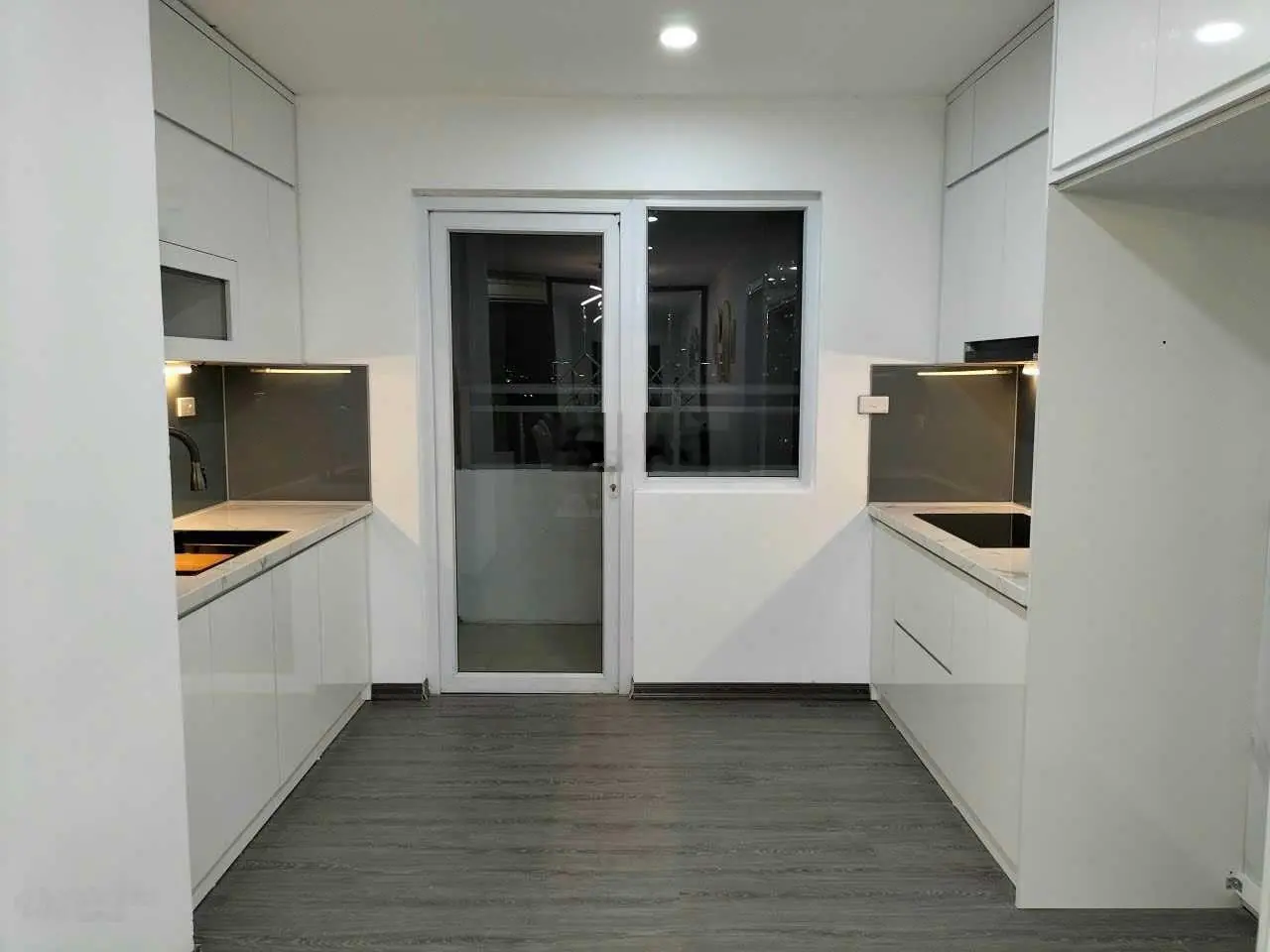 Chính chủ bán CC Phú Gia Số 3 Nguyễn Huy Tưởng, căn góc Đông Nam 3 ngủ 117m2 giá 6.2 tỷ 0397 354 ***