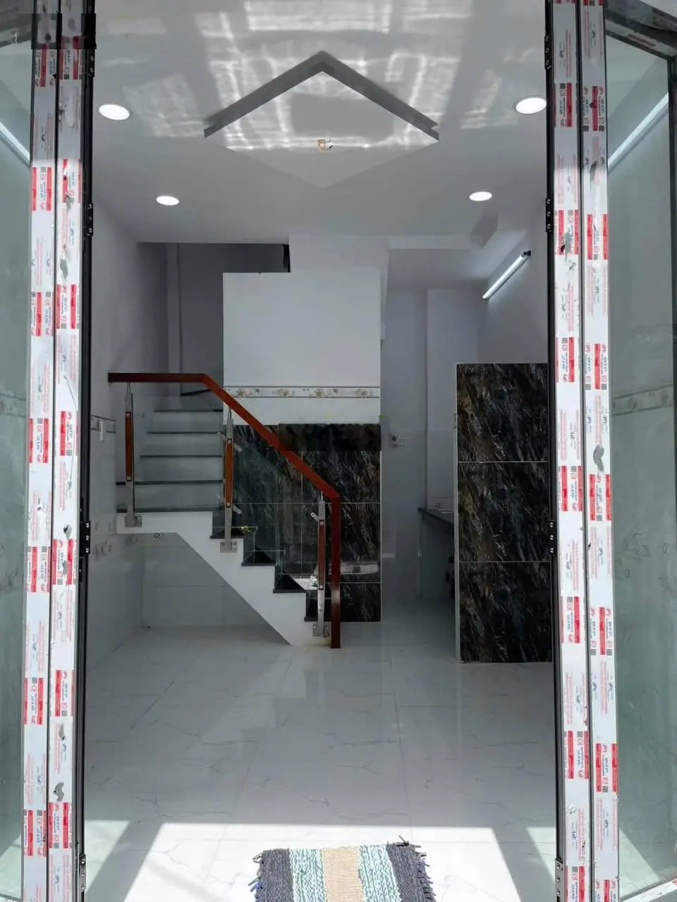 CHỈ NHỈNH 1 tỷ CÓ NHÀ QUẬN 8 GIÁP QUẬN 5 - NGAY TRUNG TÂM Rạch Cát 1.36 tỷ Phường 1