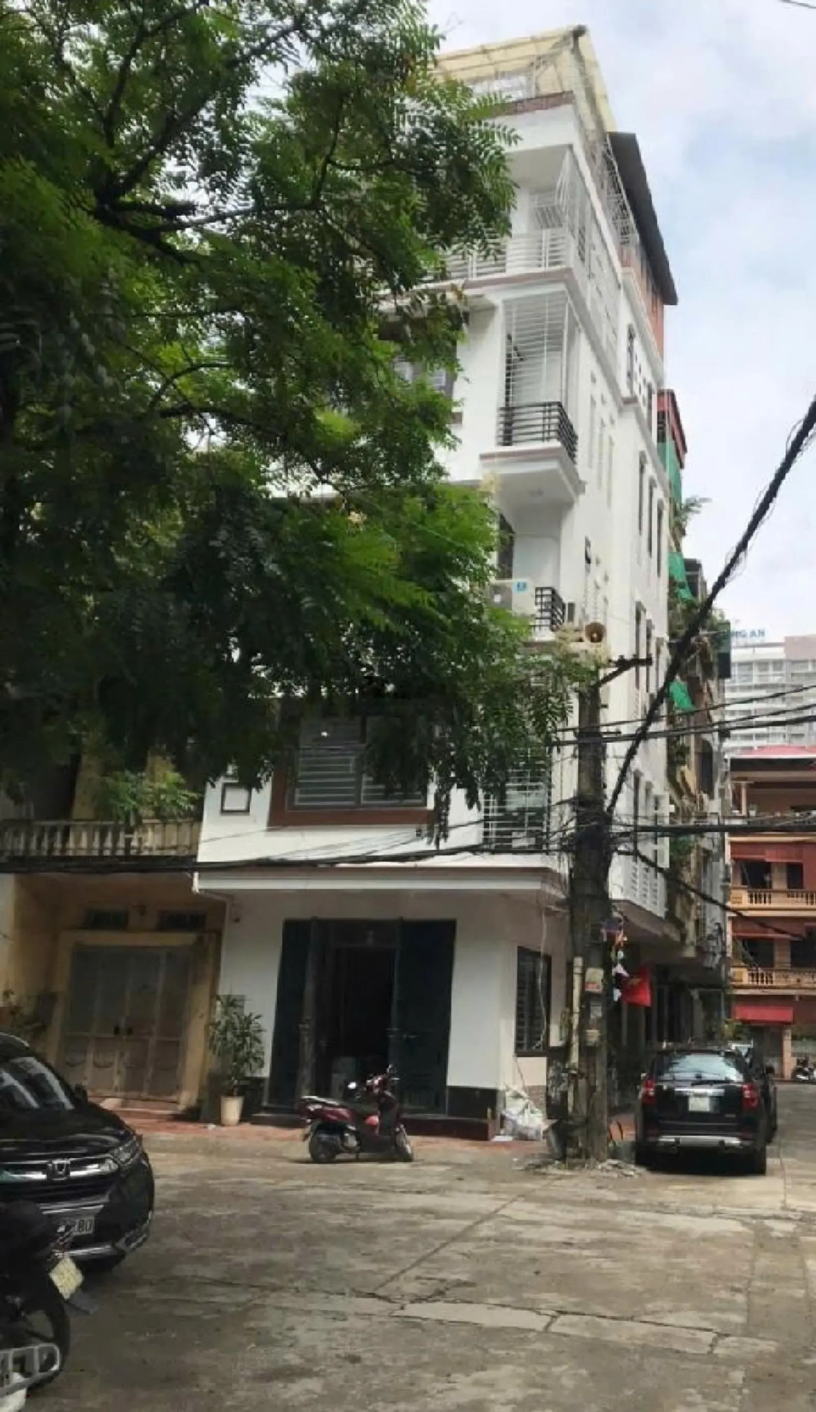 P/L Q/ĐỘI PHÙNG CHÍ KIÊN - VỊ TRÍ VÀNG - Ô TÔ TRÁNH - LÔ GÓC 2 THOÁNG - 55M-6T-MT5,2 - GIÁ 17,9 TỶ