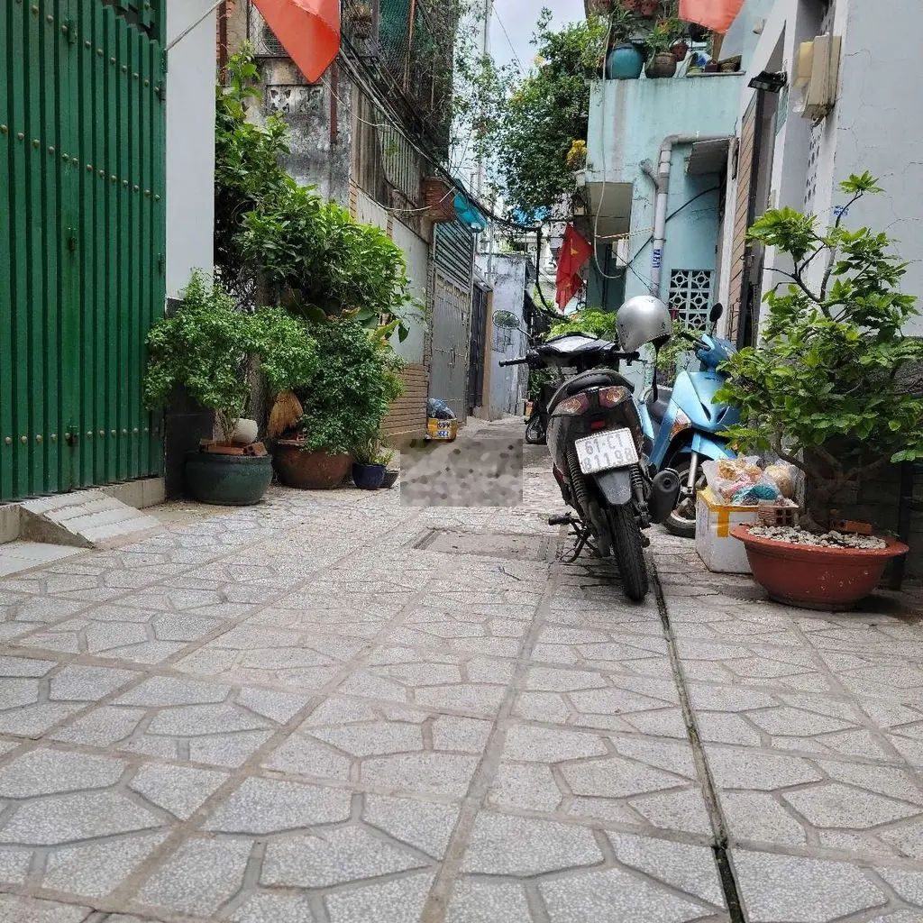 HẺM XE HƠI C30, P5 BÌNH THẠNH, 48M2, CẤP 4 TIỆN XÂY MỚI, DÂN TRÍ CAO..