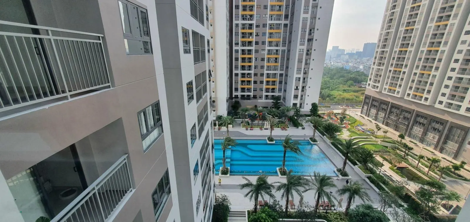 (Toàn bộ giỏ hàng 4 block căn góc 2pn 68m2) Q7 Riverside giá siêu tốt, view sông 2.7 tỷ 0939720039