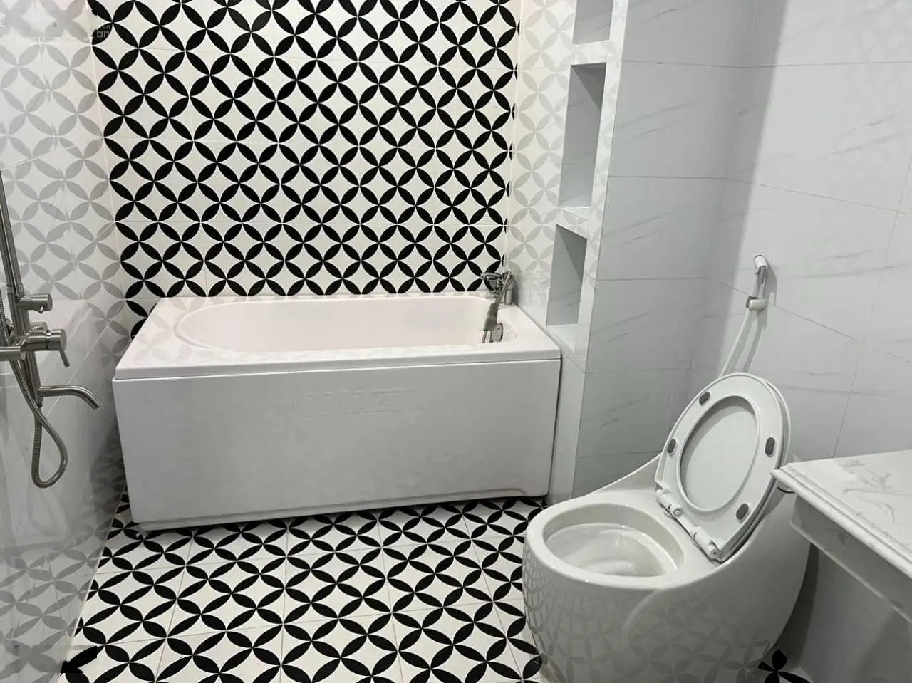 Chính chủ bán nhà 4 tầng 44 m2 Yên Lũng An Khánh, ngõ ô tô giá 5.5 tỷ