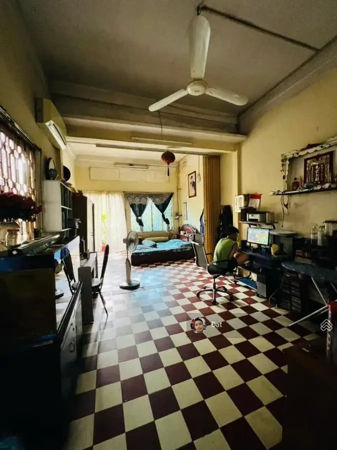 Chỉ 10 tỷ có ngay mặt tiền Ngô Quyền, Q10 kinh doanh cực đỉnh. Không có căn thứ hai trong khu vực.