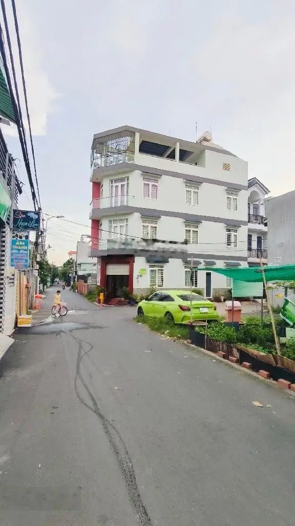 Lô đất nở hậu lg 6m kdc đường 160 Lã Xuân Oai/ ( TP Thủ Đức ). 150m2 MT 4,8m. SHR - giá nhỉnh 4 tỷ