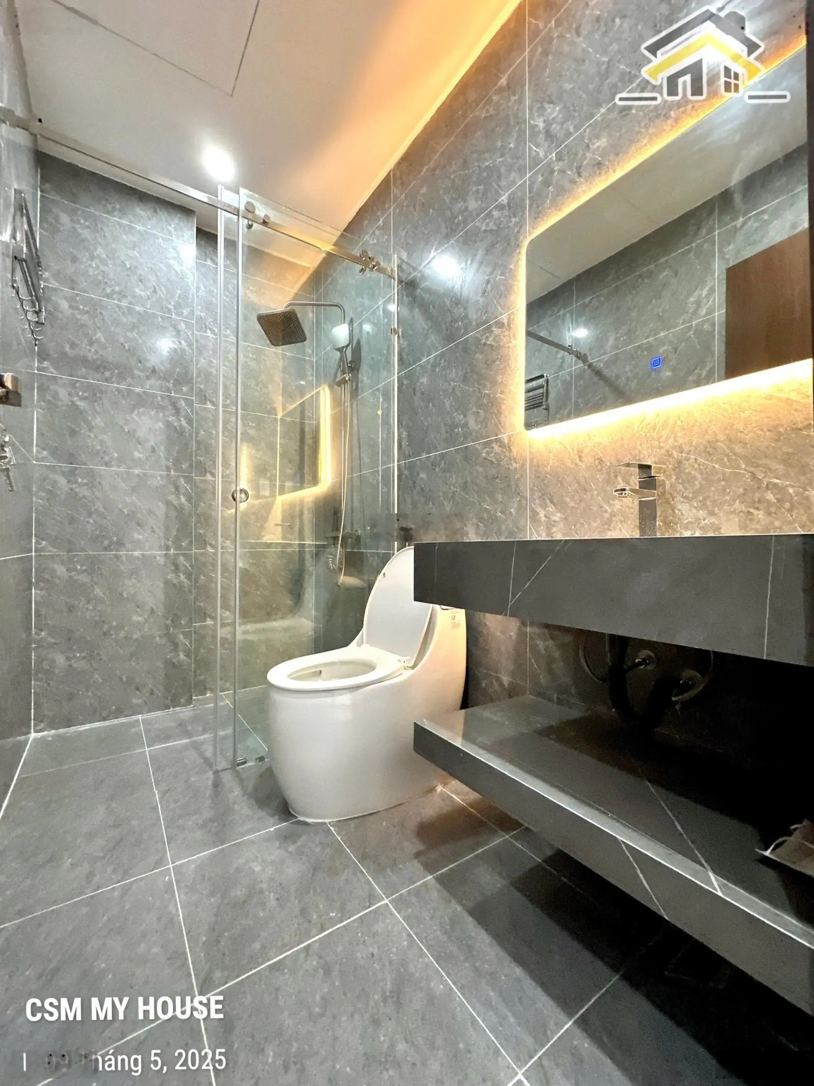 Nhà Mới Đẹp Độc Lập - 4 Tầng - Chill Home - Lê chân