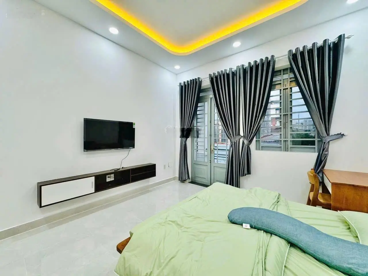 Công chứng ngay căn nhà HXH Trường Chinh Tân Bình 48m2 SHR 1T2L4PN, HDT14tr Chỉ có 3tỷ 90tr LH ngay