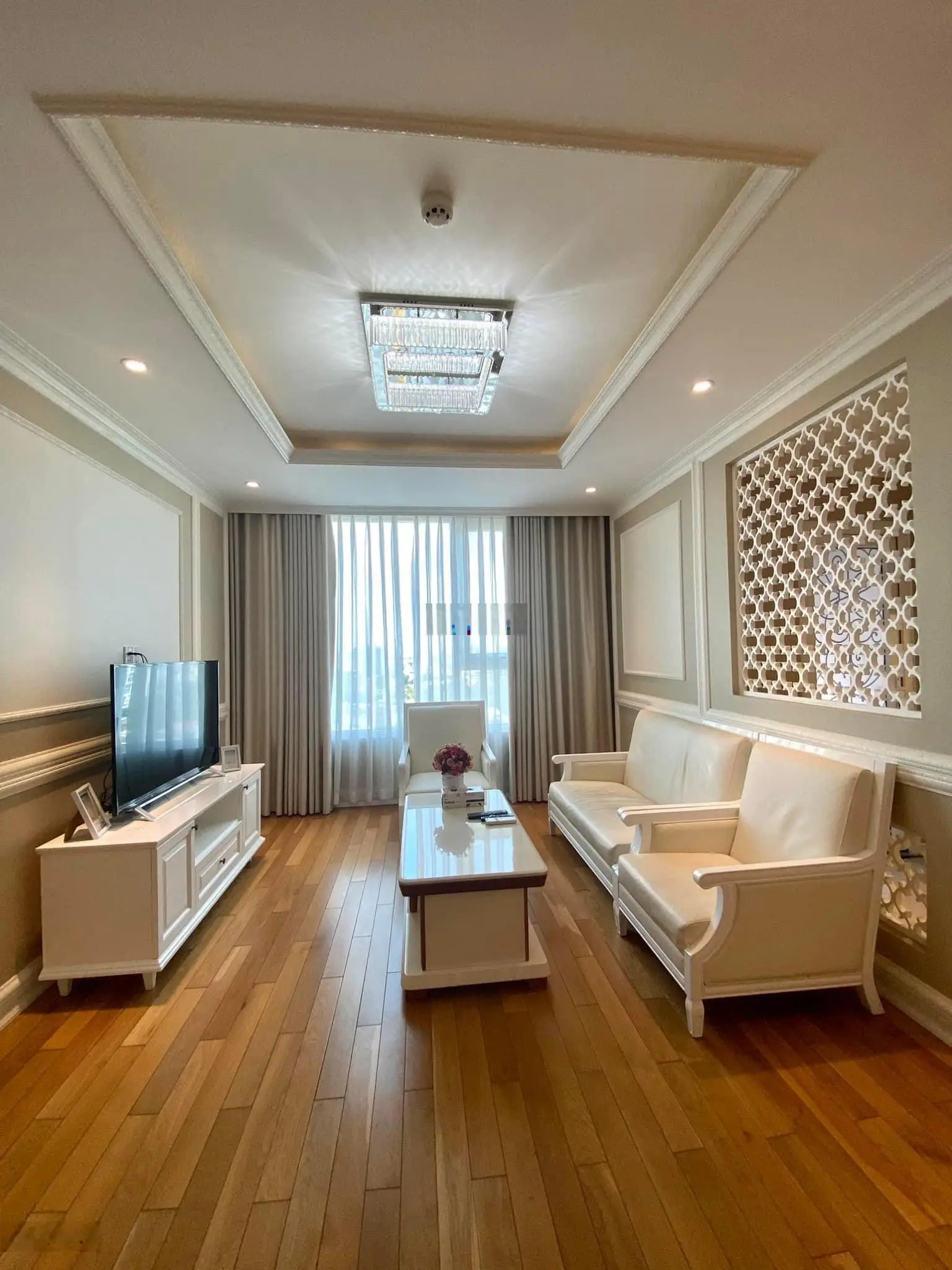 Hot - Bán căn hộ Ruby - Celadon 3PN 82m2, full NT, giá 3.6 tỷ