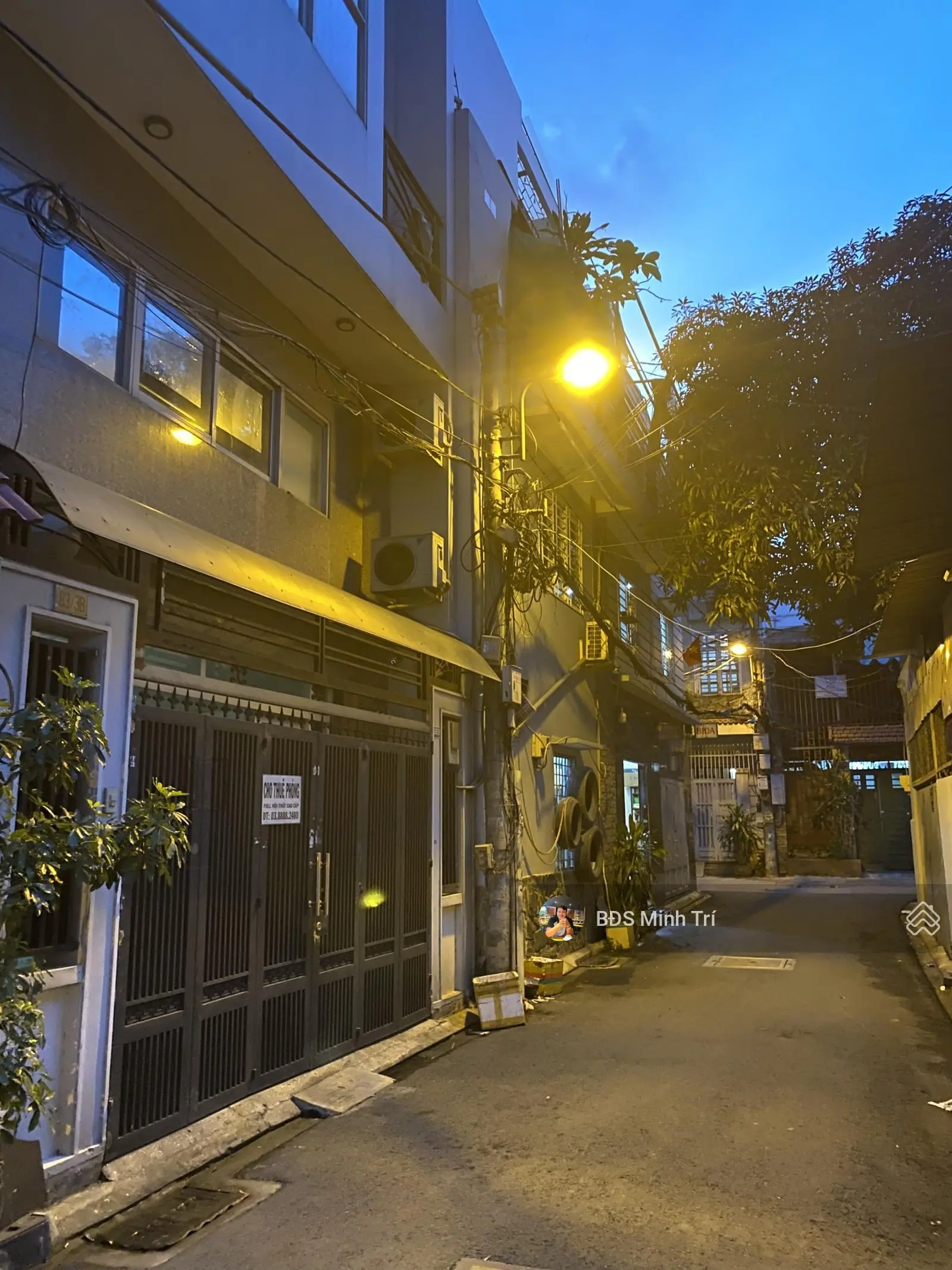 Giá hiếm khu vực, ngay sát mặt tiền, khu sân bay, 67m2, 4 tầng, xe hơi tránh, cho thuê 30tr