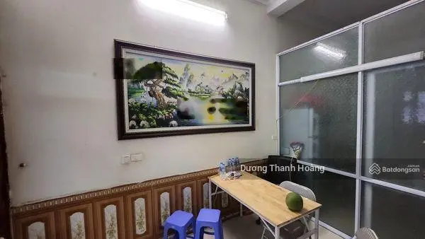 Bán nhà riêng tại Thạch Bàn, giá thỏa thuận, 63m2, đẹp và nhiều tiện ích uy tín - chất lượng