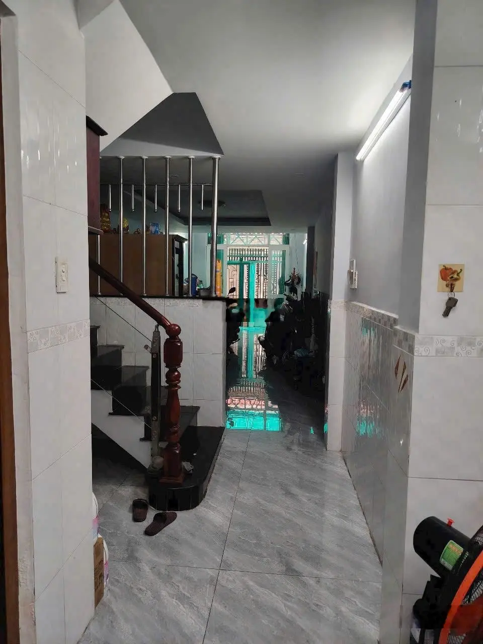 Hạ giá bán gấp nhà 4 tầng, 5PN khu nhà lô Hưng Phú P9, Q8 - gần cầu Nguyễn Tri Phương