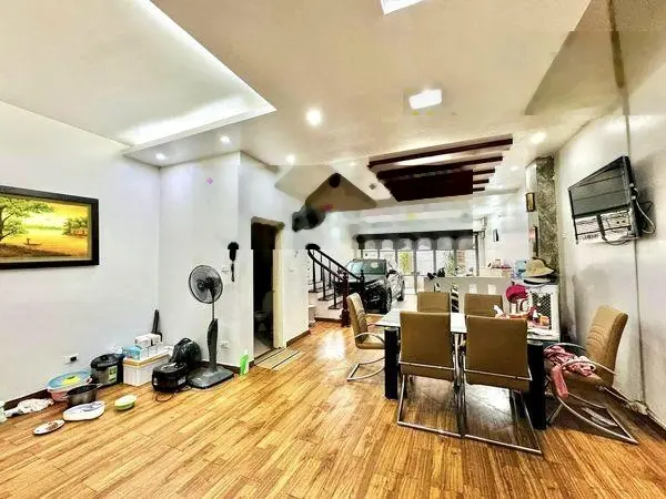 Siêu Phẩm Văn Quán _ ô tô tránh _ kinh doanh _ 60m2 _ 5 tầng _ 8.5tỷ