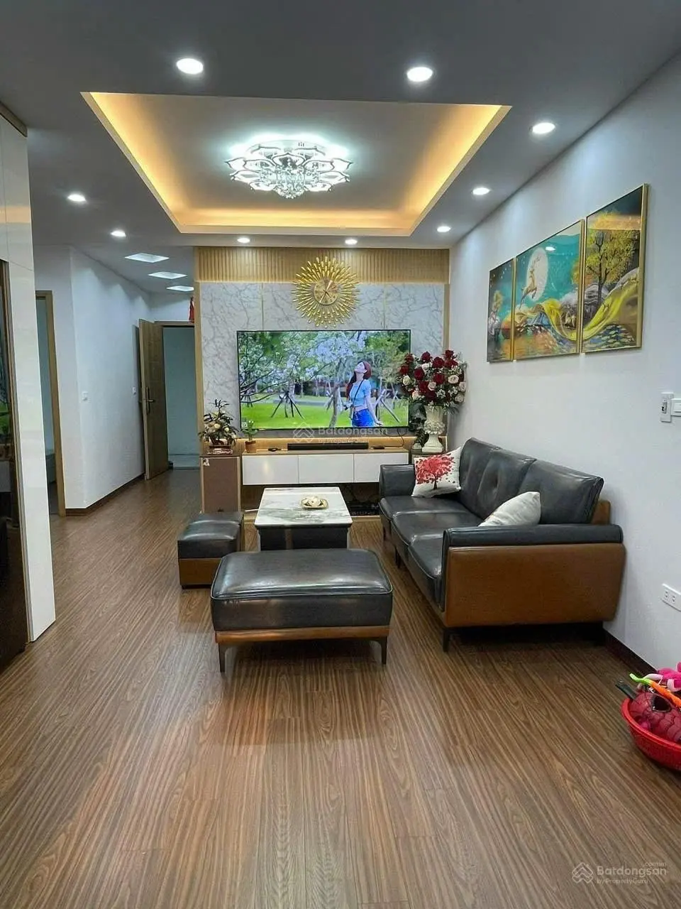 Toà nhà đẹp nhất khu Linh Đàm CT4C - X2(HUD2), diện tích 100m2, SĐCC, giá nhỉnh 4 tỷ
