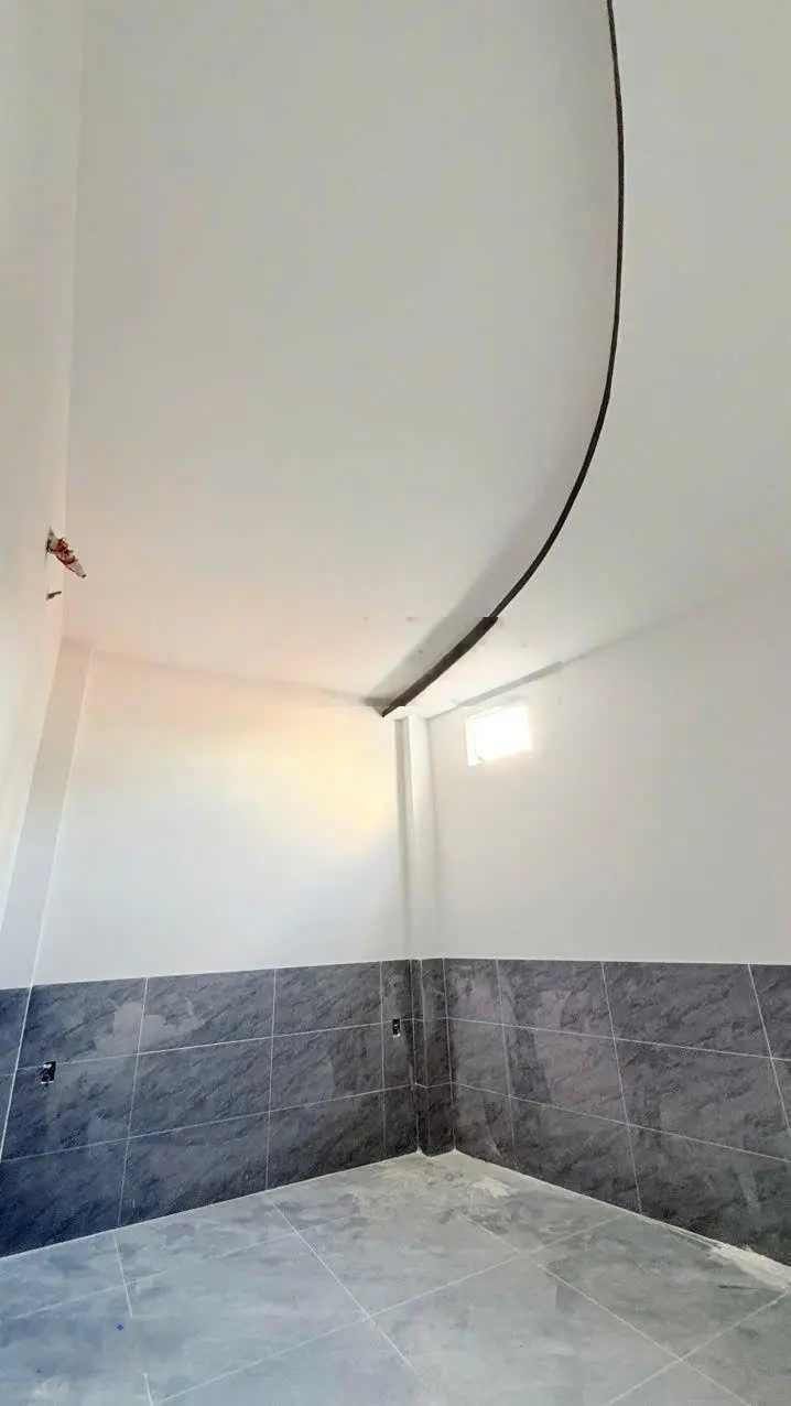 Nhà phố mới xây 92m gần chợ Xón Vắng và Vincom550 Tp. Dĩ An