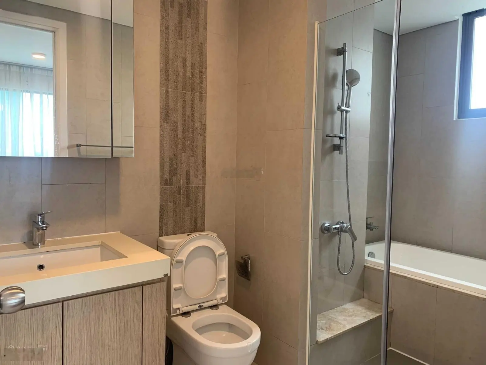 Bán gấp căn góc 3PN 150m2 Estella Heights giá rẻ hơn thị trường 2 tỷ - LH 0898 303 *** Mr. Trung