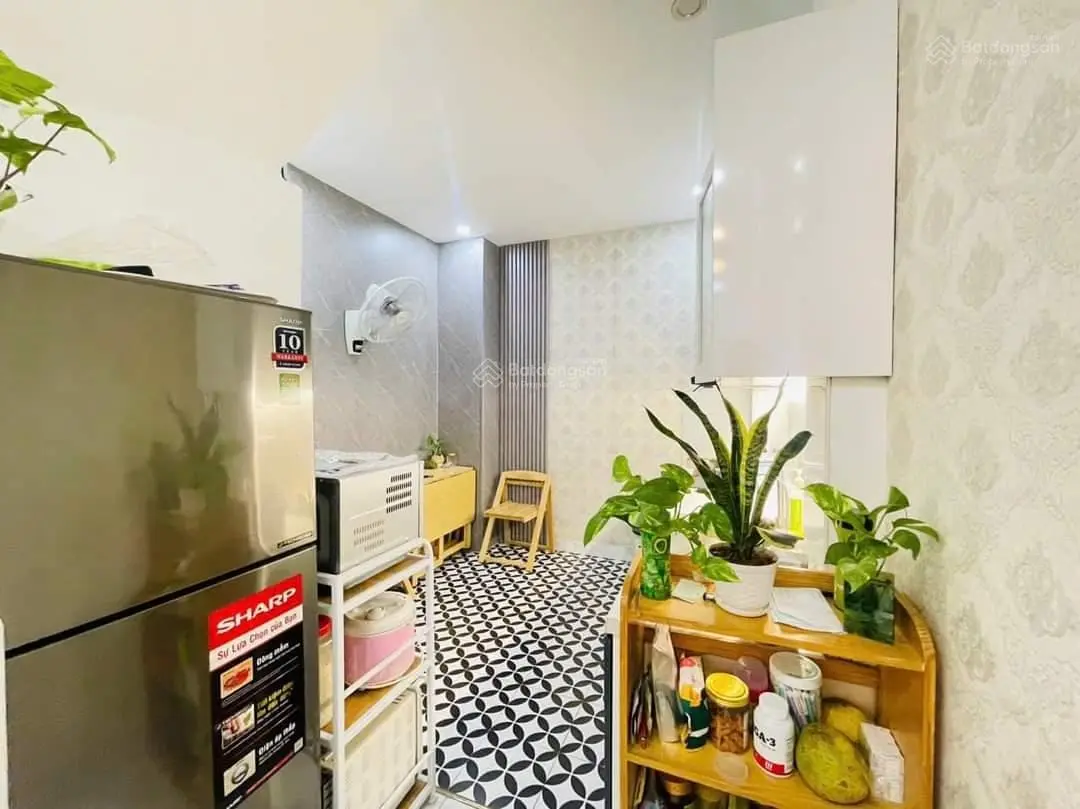 Bán nhà đẹp ngõ phố Trần Khát Chân Quận HBT Hà Nội DT 30m2 4 tầng giá 6,35 tỷ nhà đẹp