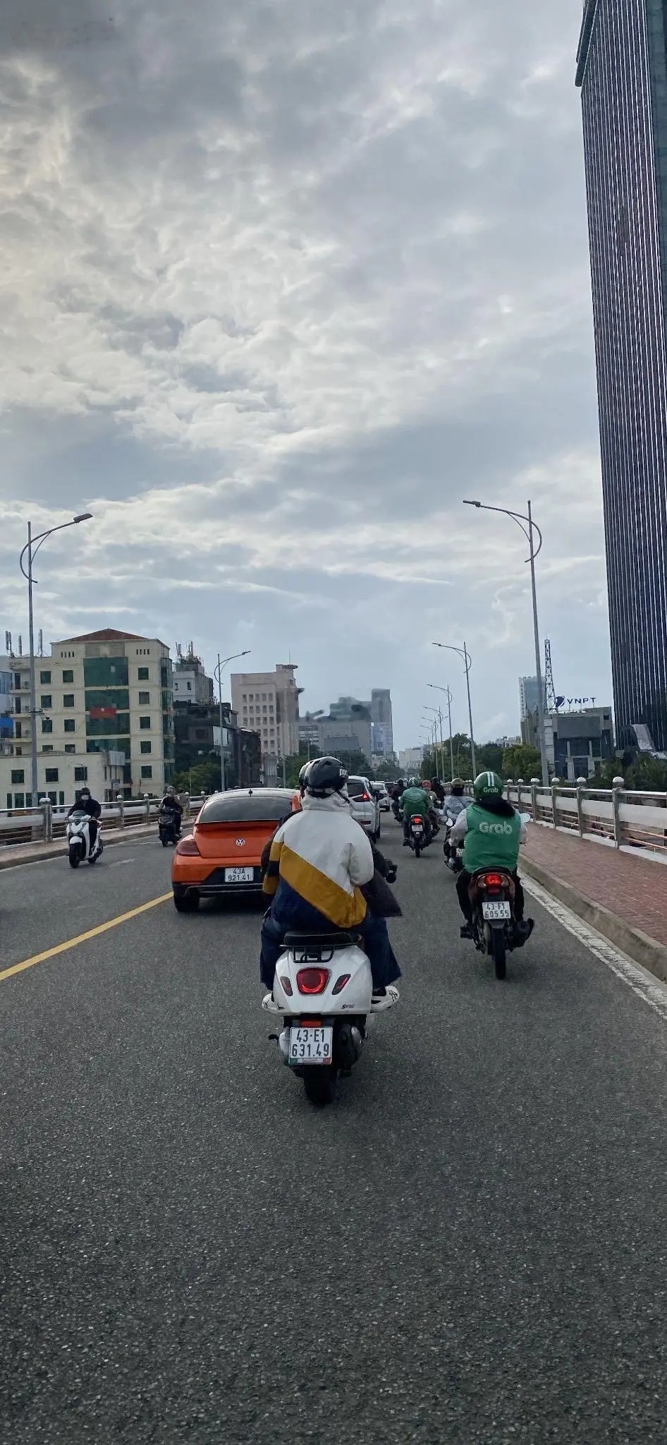 Bán căn nhà mặt tiền kinh doanh Phan Đăng Lưu. Giá rẻ hơn thị trường 1 tỷ