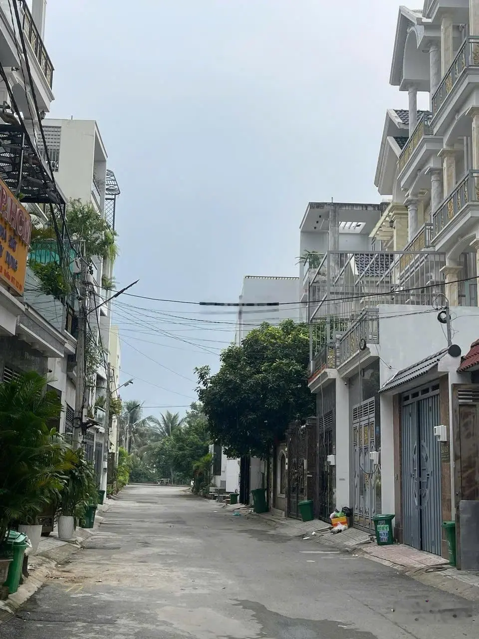 Nhà đẹp Vườn Lài, Q. 12, DT: 72(4x18), HXH, SHR, xung quanh đủ tiện ích, 0947489255 Thái, 2 tỷ 4