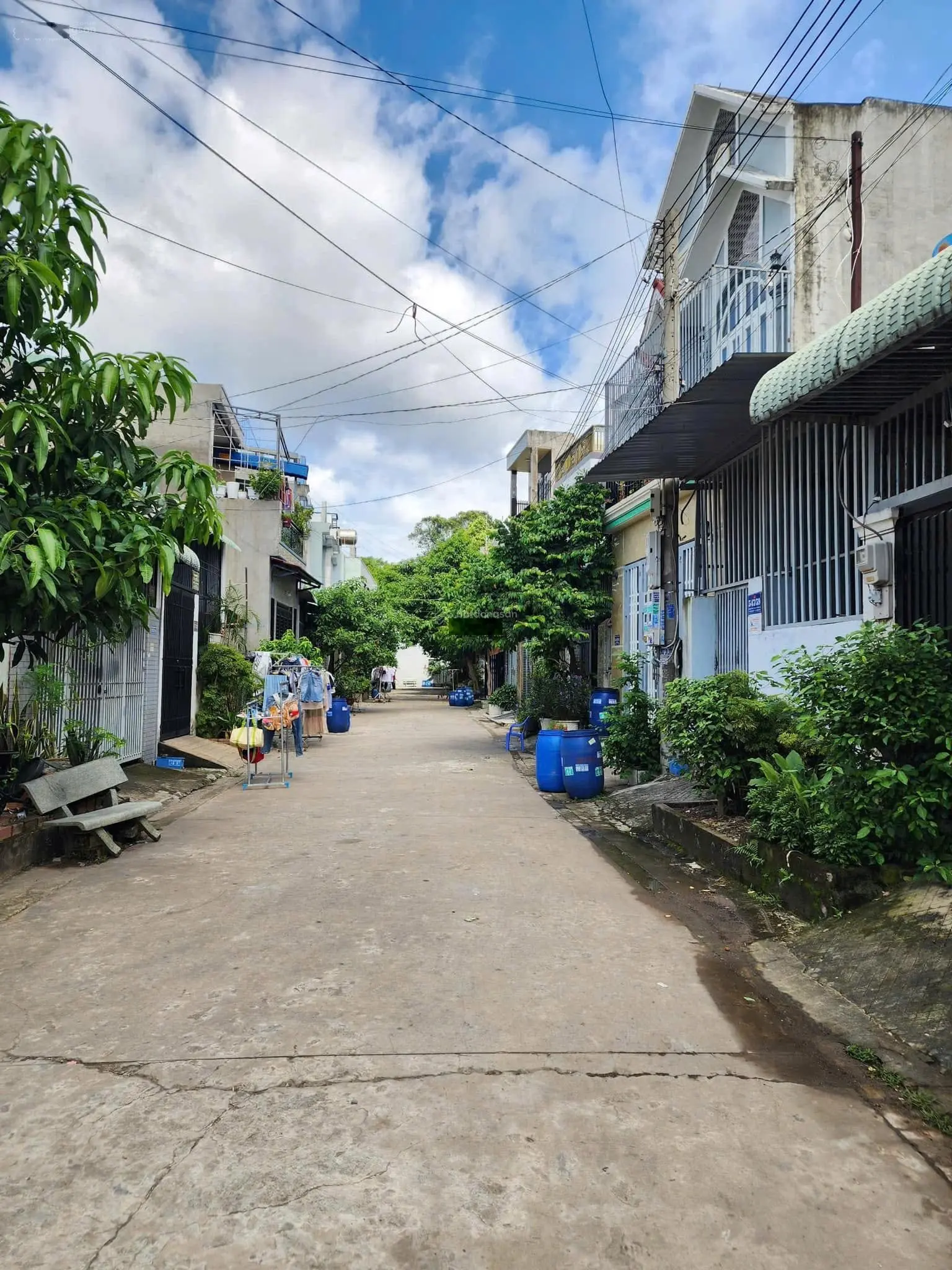 Chính chủ bán nhà gần tđc tứ hải phường tân đông hiệp 2 mặt tiền 60m2 giá chỉ 1ty650 sẵn kinh doanh