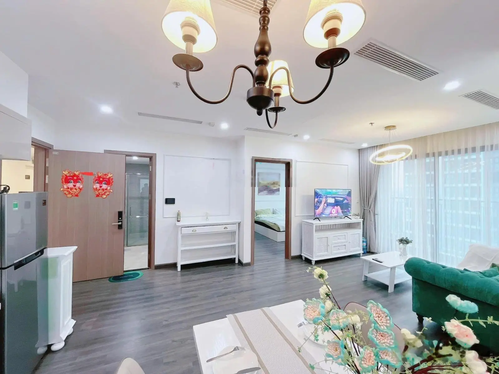 Cần tiền đầu tư dự án mới chủ nhà bán 2N+1 góc The Pavilion 70m2 chỉ với 3,6 tỷ tại Vinhomes OCP