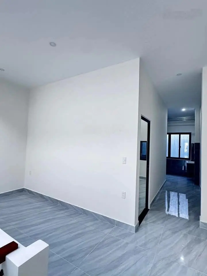 Cần bán gấp căn nhà mặt tiền đường 7m5 Nguyễn Chí Diễu, Sơn Trà, An Hải Bắc