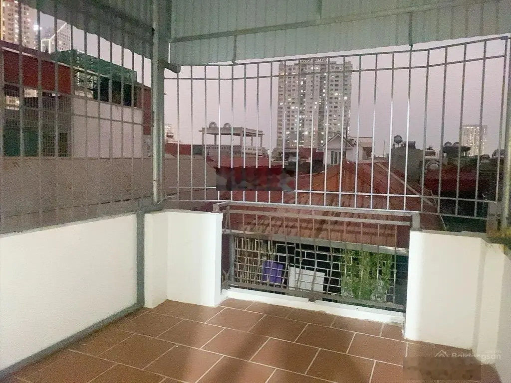 Bán nhà Bà Triệu, mặt ngõ chính ô tô tránh, gara oto, 58m2 chỉ có 11.6 tỷ