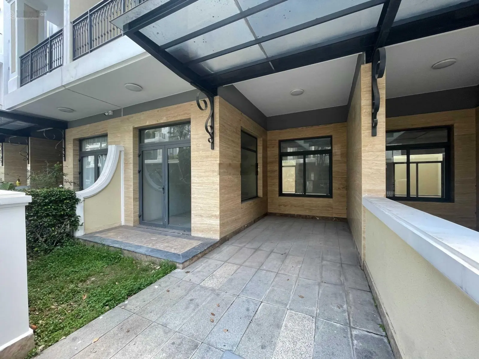 Bán nhà mặt tiền đường 20m - Đối diện công viên Verosa Khang Điền 0966 514 ***
