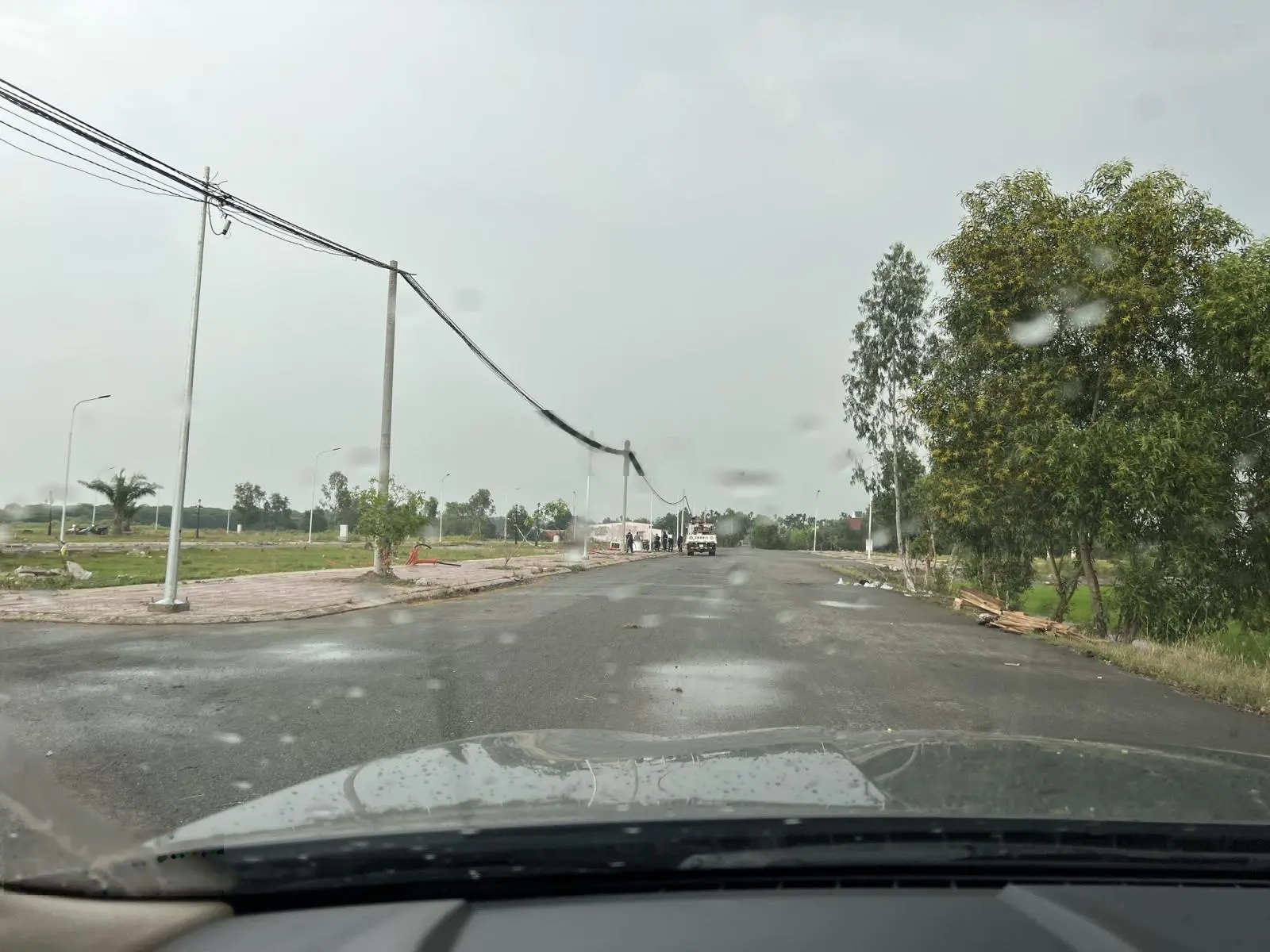 Bán nhà phố (nhà nát) Kp1, TT Đức Hoà - phía sau chợ TT Đức Hoà (cách 400m), đất ở đô thị 100m2