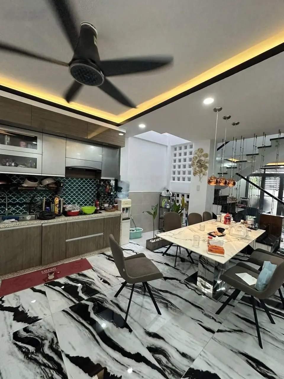 Hạ giá bán nhà Giá 3.4tỷ cho thuê 25tr/th đường Vĩnh Khánh, P8, Q4. Cách Đ. Hoàng Diệu 50m
