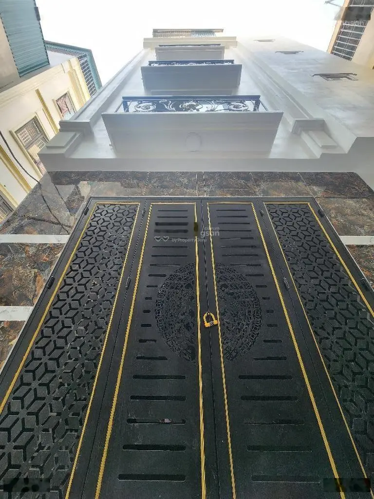 Bán nhà phố Đại Đồng Vĩnh Hưng Hoàng Mai sổ riêng 30m2 5 tầng full nội thất giá 5,55 tỷ có TL mạnh