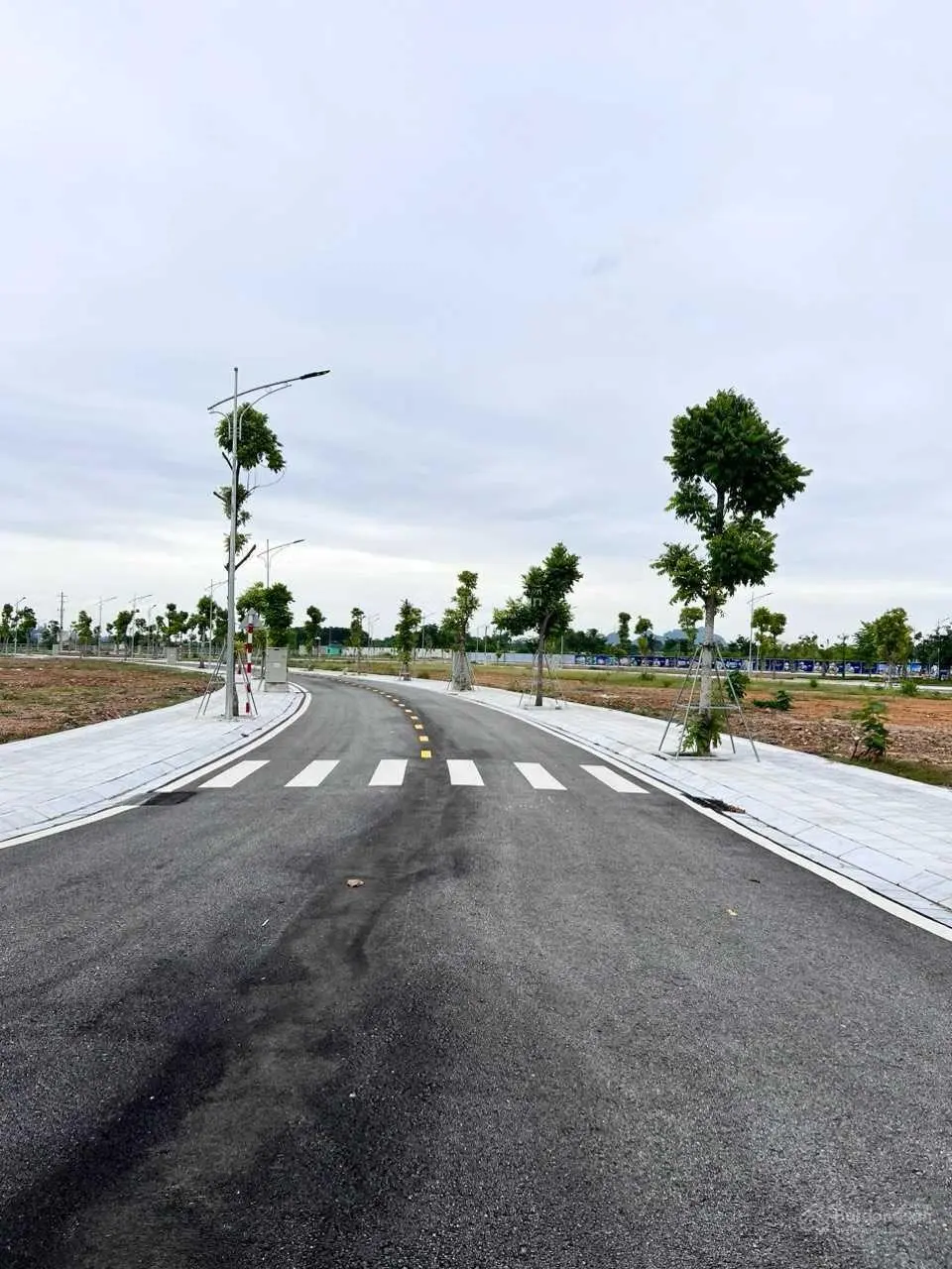 Bán đất biệt thự phố chợ Lương Sơn, giá chỉ 19tr/m2 HL; 0904 962 ***