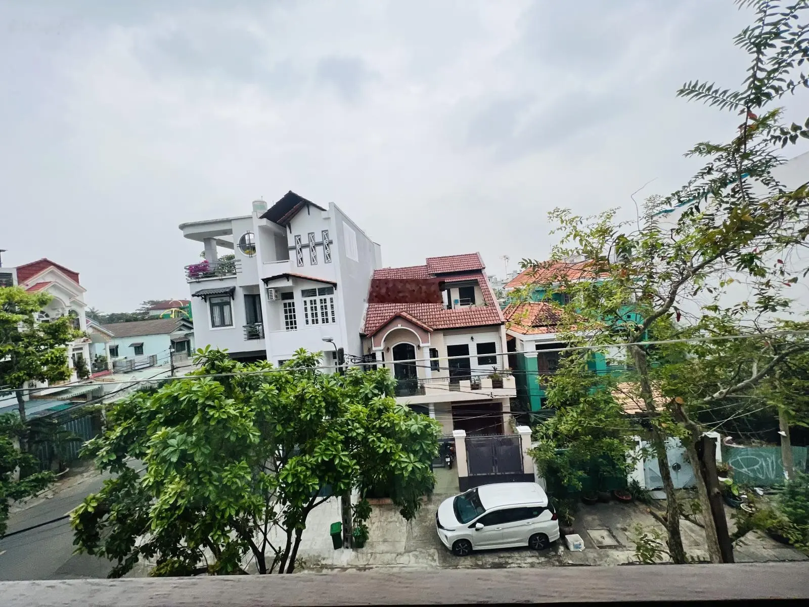 Bán nhà Hầm,1T4L Có THANG MÁY - Gần Metro Đuờng Tú Xương, P Hiệp Phú, Quận 9. Sàn 413.1m2 - Ngang 8