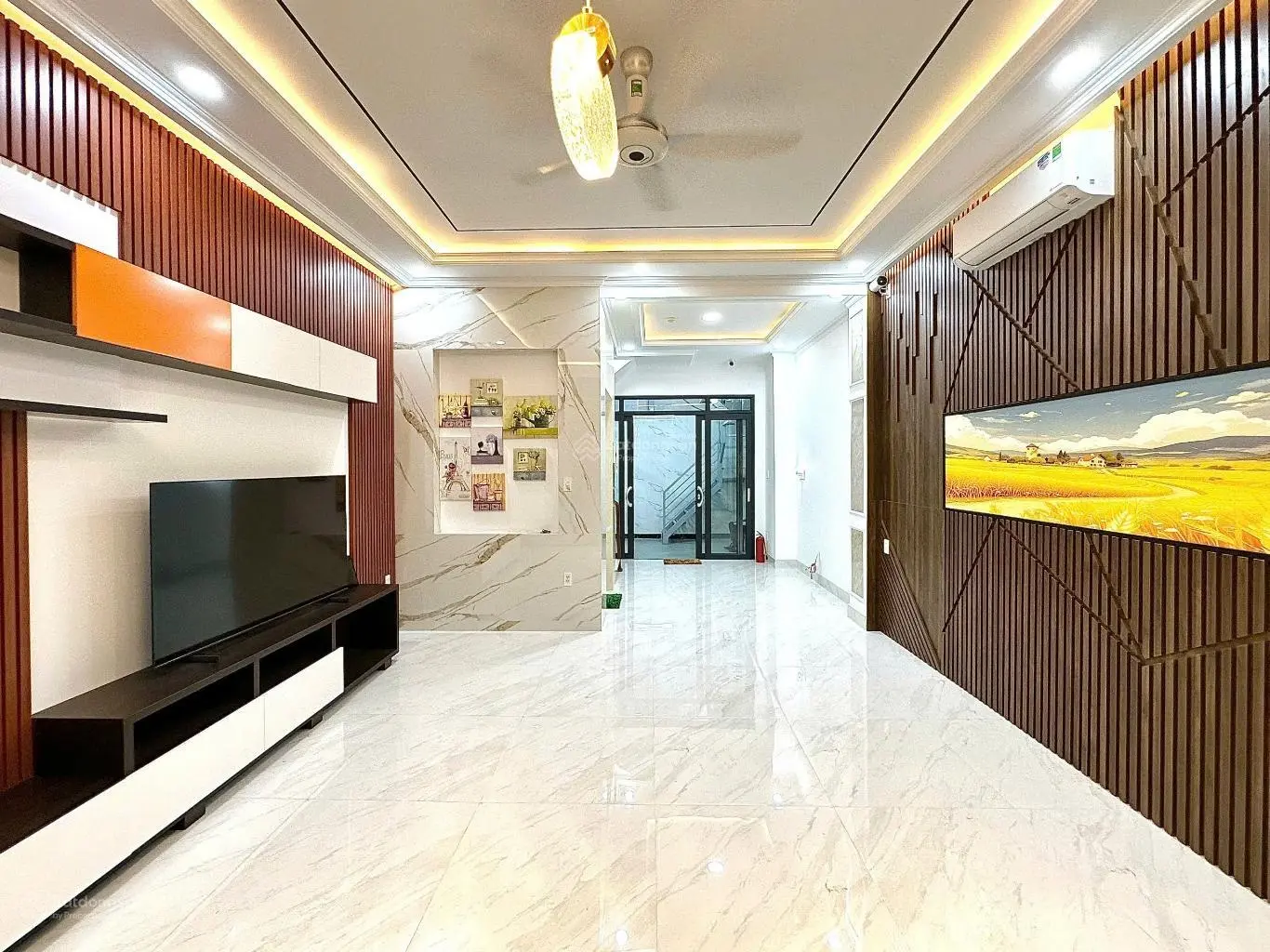 Siêu phẩm 7 tầng thang máy - đẳng cấp nhất Quận 10! View sân thượng độc nhất vô nhị