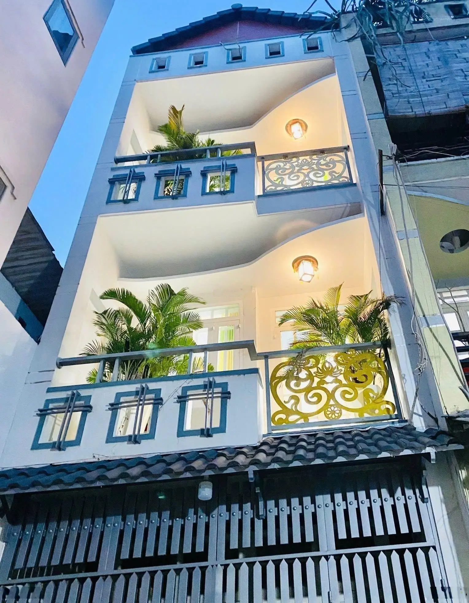 Bán nhanh căn 69,5m2 Nguyễn Oanh, P17, Gò Vấp, giá bán 2tỷ400. Gần chợ, trường học, hẻm 6m